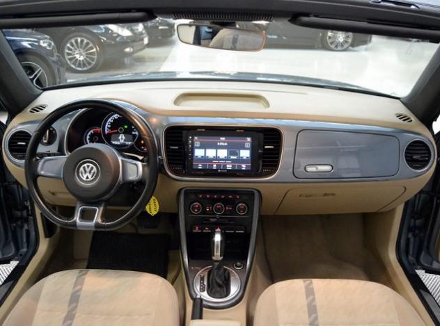 VOLKSWAGEN Maggiolino Cabrio 1.2 TSI DSG Design BMT rif. 24199144 - Foto 5