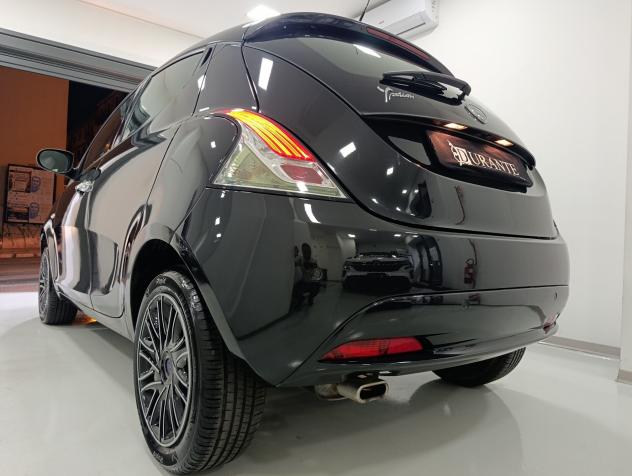 Lancia Ypsilon 1.2 69 CV 5 porte Gold - Foto 8
