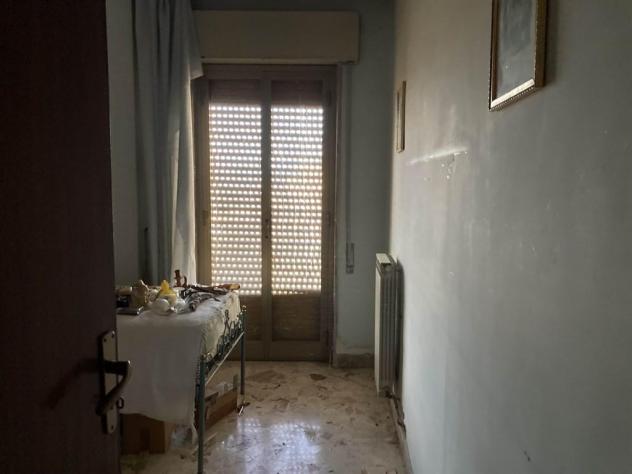 Panoramico appartamento,tripla esposizione,doppio ingresso Viale e Giovanni XXIII - Foto 16