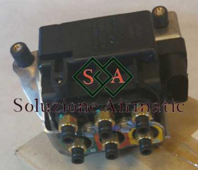 Audi Q7 gruppo valvole compressore sospensioni 7L0698014 - Foto 2