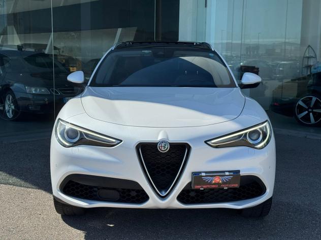 Alfa Romeo Stelvio 2.0 Turbo 280 CV AT8 Q4 Executive con impianto metano