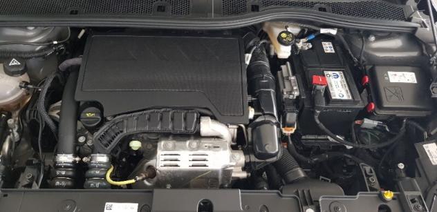 PEUGEOT 208 2ª serie 208 PureTech 100 Stop&Start 5 porte Allure - Foto 10