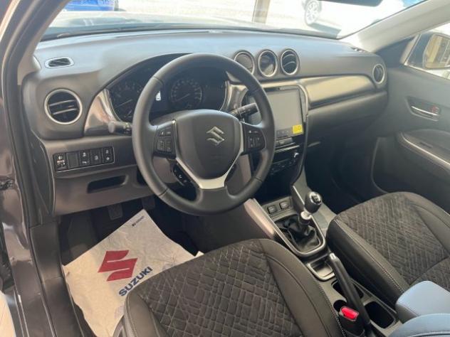 SUZUKI Vitara 1.4 Hybrid TOP rif. 23822601 - Foto 7