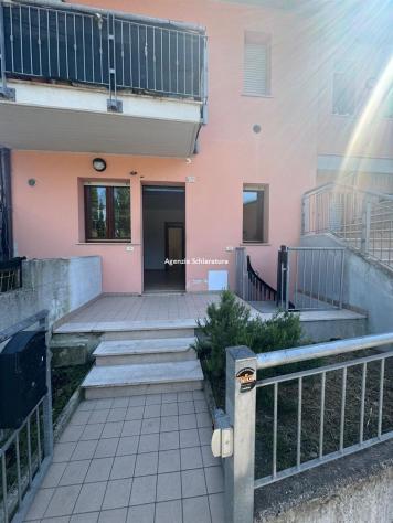 TRASANNI VENDESI APPARTAMENTO INDIPENDENTE AL PIANO TERRA CON AMPIO SCOPERTO ESCLUSIVO - Foto 2