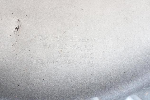 1T0807521D SPOILER INFERIORE PARAURTI POSTERIORE VOLKSWAGEN TOURAN 2.0 TDI RICAMBIO USATO - Foto 2