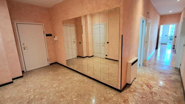 Trilocale in vendita a Genova, Albaro - Foto 2