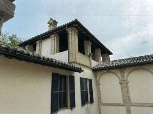 Immobile in asta di 415 m² con più di 5 locali in vendita a Spoleto - Foto 2