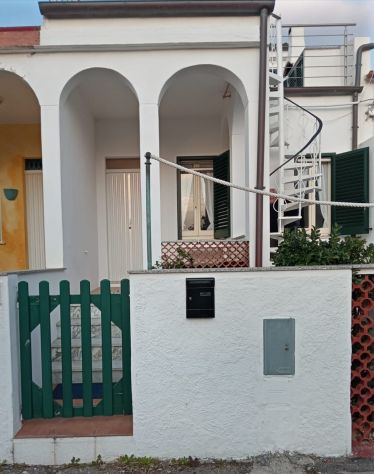 Trivano di famiglia a Isola Rossa SS - Foto 3