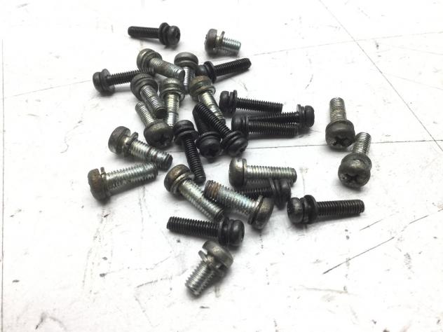 HONDA HORNET 600 SERIE COMPLETA VITI BULLONERIA CARBURATORE 2001 PC36A02F - Foto 2