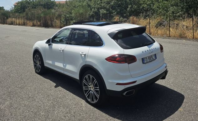 PORSCHE CAYENNE 3.0 D. - Foto 4