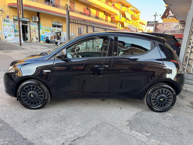 Lancia Ypsilon 1.2 69 CV 5 porte GPL Ecochic Elefantino - Foto 9
