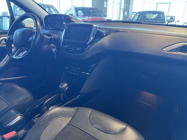 Peugeot 2008 BlueHDi 120 EAT6 Allure S/S aut. - Foto 9