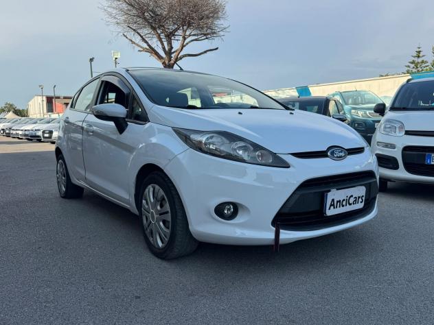 Ford Fiesta Fiesta 5p 1.6 tdci + 95cv E5 - Foto 2