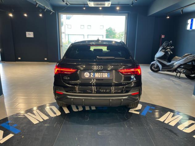 Audi Q3 SPB 45 TFSI e S tronic Business Plus - Foto 5