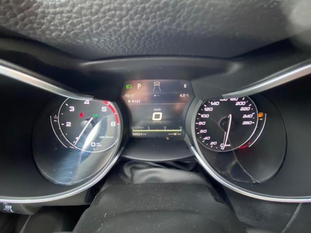 Alfa Romeo Stelvio 2.2 Turbodiesel 210 CV AT8 Q4 Super - Foto 9