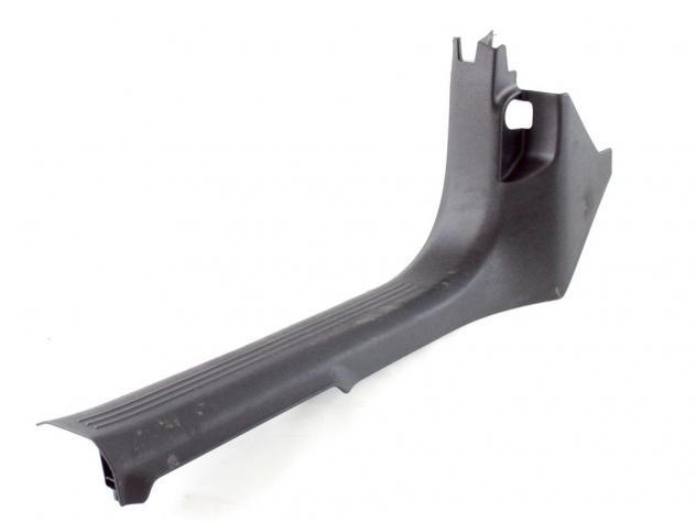 31469223 RIVESTIMENTO PIEDI BATTITACCO PORTA ANTERIORE SINISTRA VOLVO XC40 1.5 B 95KW 5P AUT (2022) RICAMBIO USATO
