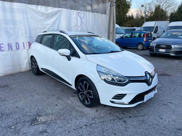 Renault Clio Sporter dCi 8V 90CV Start&Stop Energy Intens CAMBIO AUTOMATICO - Foto 3