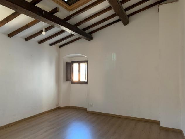 APPARTAMENTO di 4 vani e di 92 mq (BAGNO A RIPOLI) rif. A25/495 - Foto 10