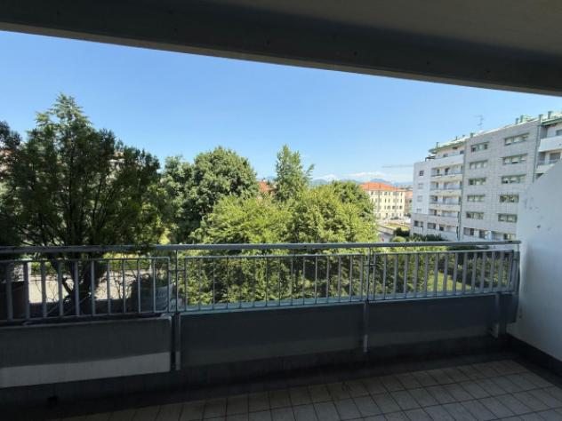 Appartamento di 141 m² con 4 locali e box auto in vendita a Bergamo - Foto 4