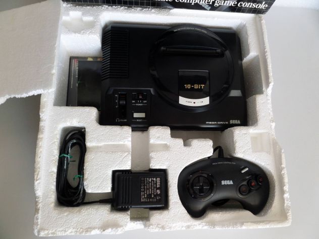 Sega Mega Drive " High Definition Graphics - stereo sound" Boxato Anno 1990 - Foto 7