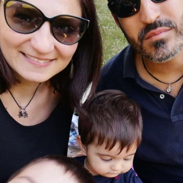giuliana cerca una babysitter - lavoro da babysitter a Napoli