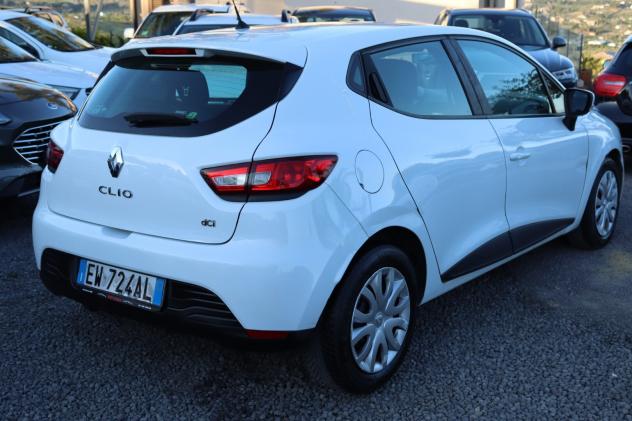 Renault Clio 1.5 dCi 8V 75CV 5 porte Costume National - Foto 4