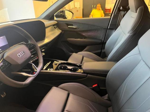AUDI Q3 SPB TDI 110 kW S tronic S Line edition rif. 23961796 - Foto 8