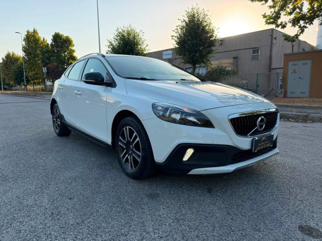 Volvo V40 Cross Country D2 Geartronic Plus - Foto 2