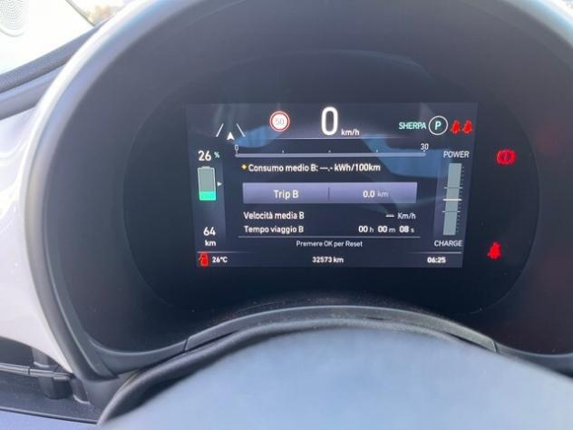Fiat 500 500e Berlina 42 kWh Passion - Foto 9