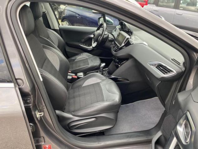 PEUGEOT 2008 1° serie PureTech 82 Allure rif. 23519483 - Foto 9