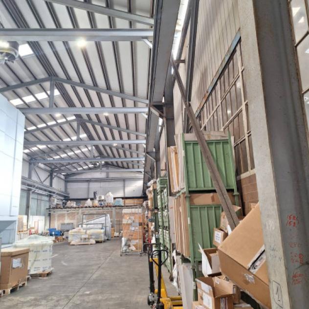 Immobile di 10000 m² con più di 5 locali in affitto a Maranello - Foto 8