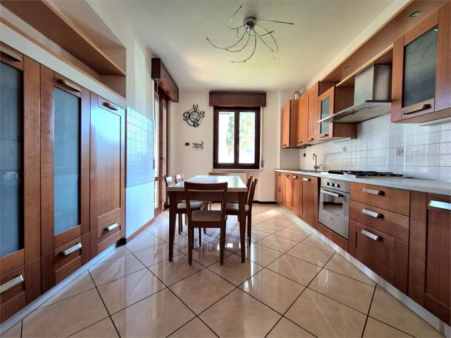 V005516 - SAN MARTINO – TRILOCALE CON AMPIO TERRAZZO ABITABILE - Foto 6
