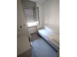Stanza con bagno per studentesse universitarie in centro città (utenze incluse)