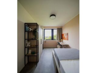 Shared Bathroom Room - Students Only