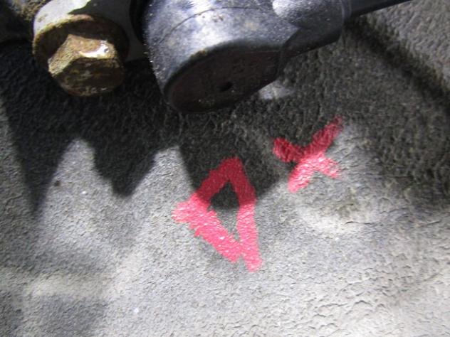 30884173 MOZZO MONTANTE FUSELLO ANTERIORE LATO DESTRO VOLVO V40 SW 1.9 D 75KW 5M 5P (2002) RICAMBIO USATO - Foto 2