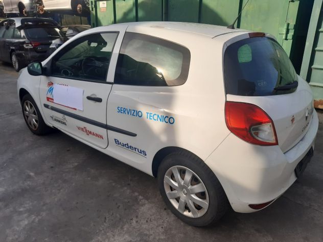 Ricambi vari Renault Clio 3 1.5DCI del 2011 - Foto 3