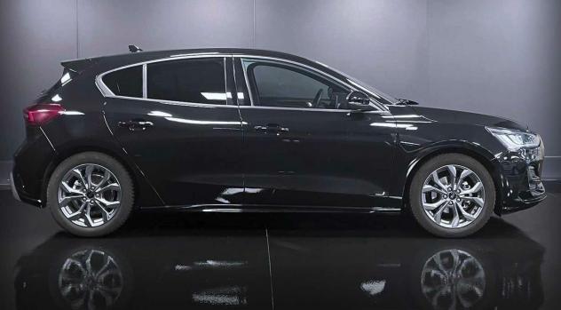 Ford Focus 1.0 EcoBoost Hybrid 125 CV Pow. 5p. ST Line - Foto 5