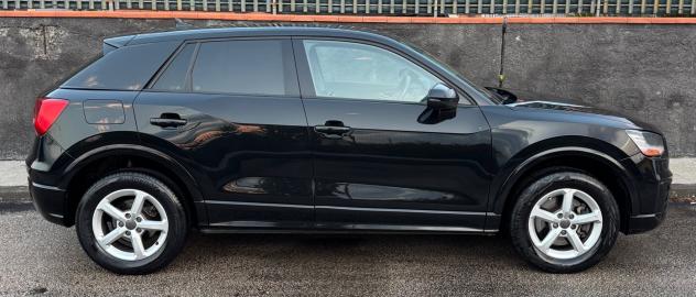Audi Q2 1.6 TDI TOTAL BLACK - Foto 5