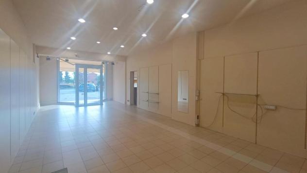 Locale comm.le/Fondo in affitto a Zone - Capannori 117 mq Rif: 1392506 - Foto 2