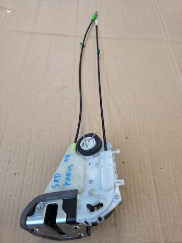 SERRATURA POSTERIORE SINISTRA TOYOTA Yaris Serie (0508)
