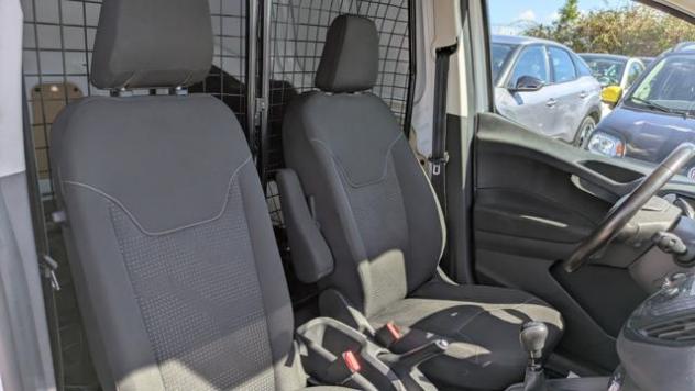 FORD Transit Courier VAN RTD 1.5tdci 75cv rif. 24101386 - Foto 10