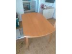 Tavolo Ikea Kronvik, allungabile, color faggio.