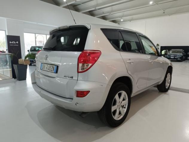 TOYOTA RAV 4 MY23 RAV4 Crossover 2.2 D-4D 136 CV DPF Sol rif. 23930186 - Foto 4