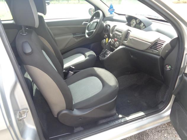 Lancia Ypsilon 1.3 Multijet 16V Argento - Foto 9
