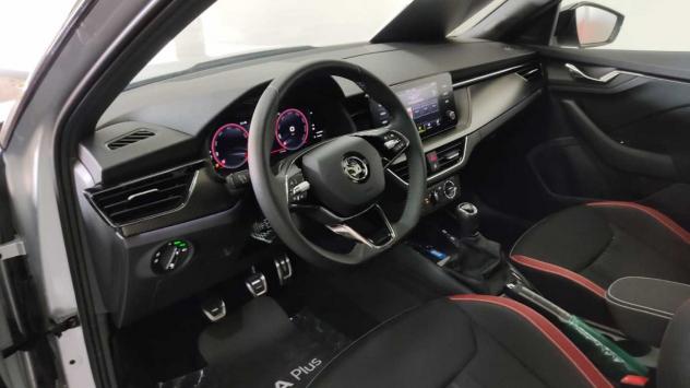 Škoda Kamiq 1.0 TSI 110 CV Monte Carlo - Foto 10