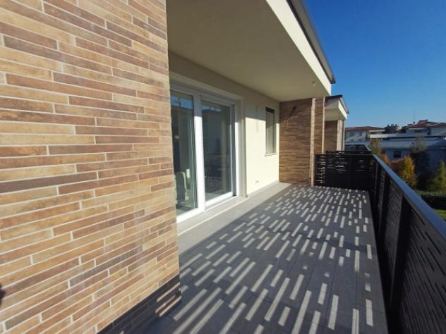 Attico / Mansarda di 110 m² con 4 locali e box auto doppio in vendita a Carpi - Foto 11