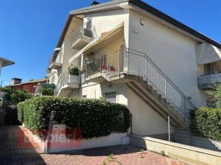 Quadrilocale in affitto a Cervia