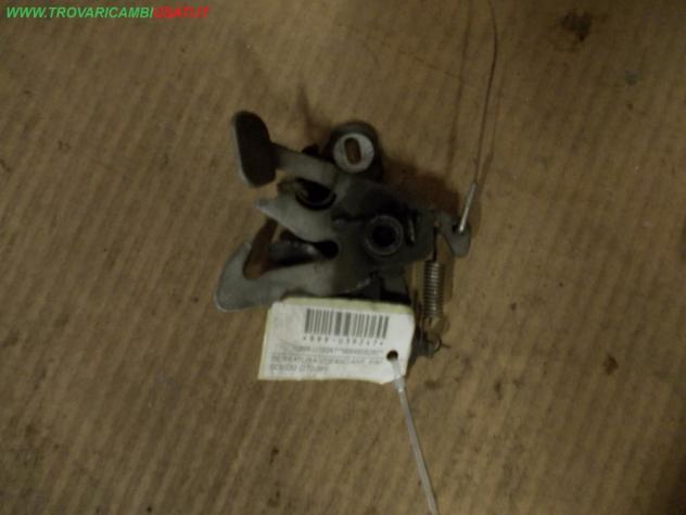 SERRATURA COFANO ANT. FIAT SCUDO (270-3H)  Carrozzeria  Lamierati esterni  Cofano  Serratura cofano FIAT - SCUDO - 01-01-2007 - 01-12-2016