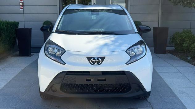 Toyota Aygo X Aygo X 1.0 Active 72cv *PROMO AZZURRA* - Foto 2