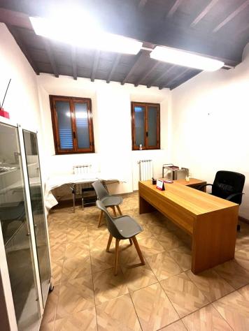 APPARTAMENTO di 3 vani e di 75 mq (CAMPI BISENZIO) rif. L1383_3 - Foto 8
